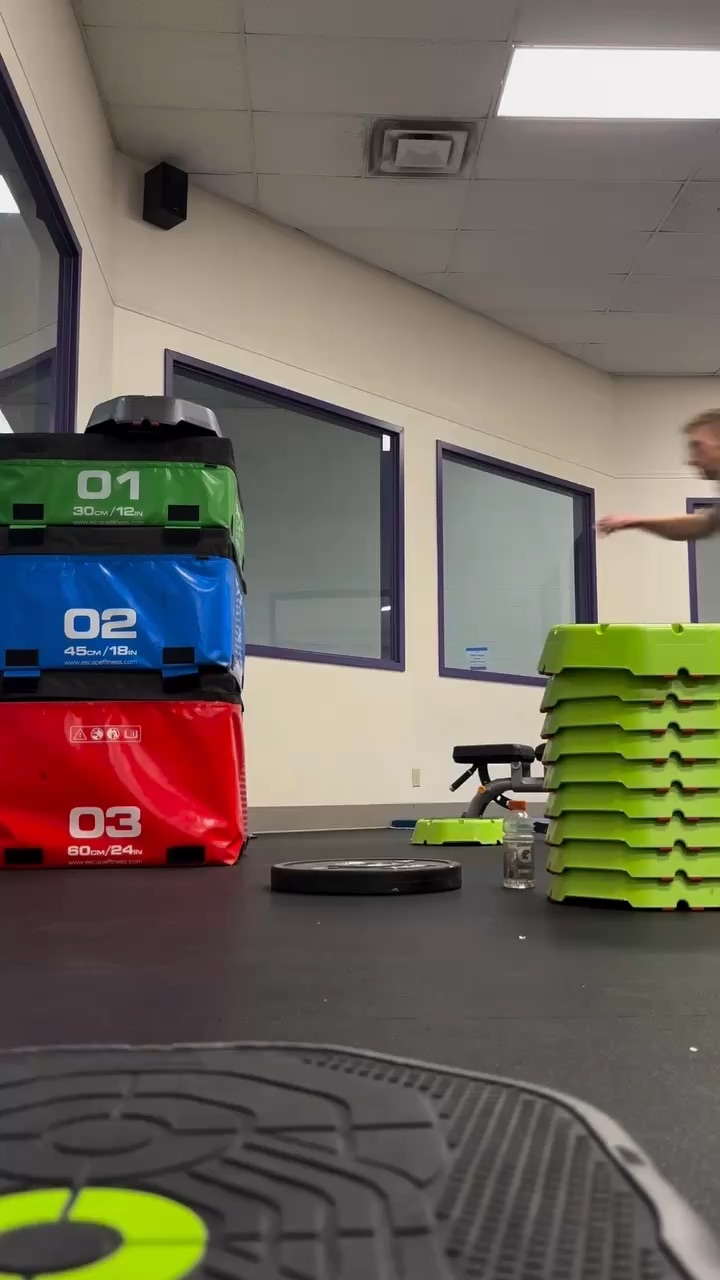 5-foot box jump + funny fail