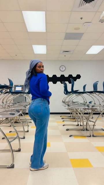 You can take the teacher out of Namibia, but you can’t take the Namibian flair out of the Michigan classroom. 🇳🇦🇺�...