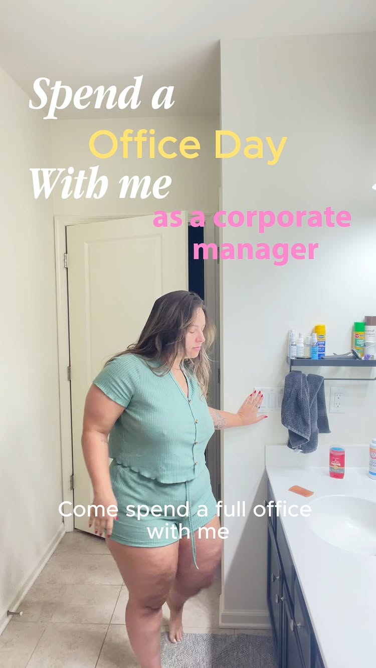 Spend the day with me. Are you more of an office or home worker? #diml #dayinmylife #vlog #explore #lifestyle