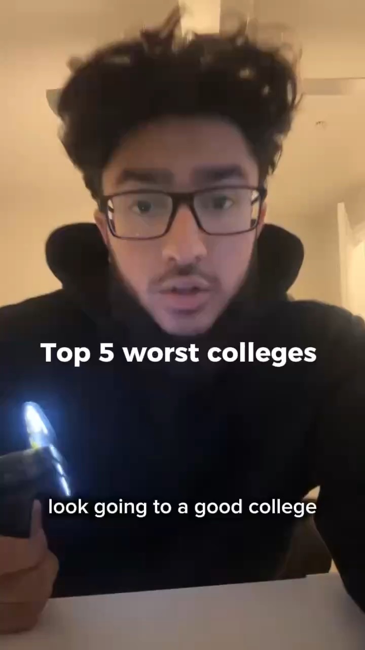Manus.AI - Top 5 Worst Colleges