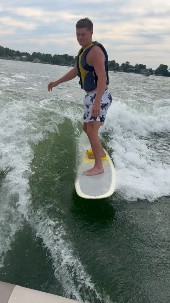 Surfinnn