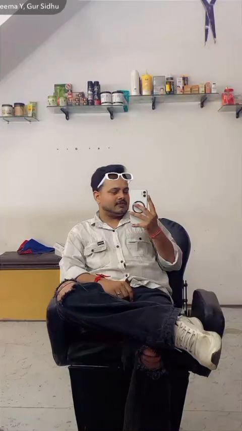 1000286888
