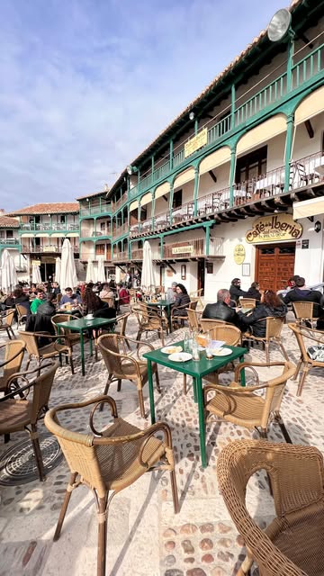Visitando Chinchón 😍 muy bonito!!