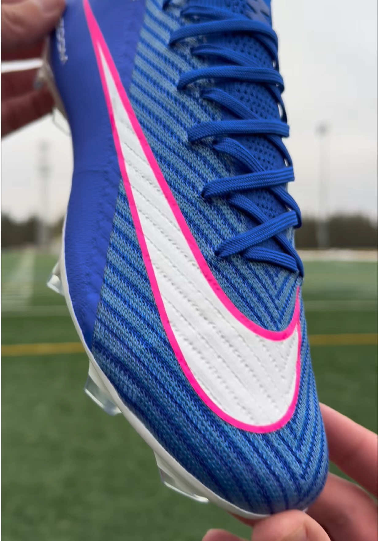 🚨 Nike Mercurial Vapor 16 REVIEW ⚽️ Shop @Soccer.com for the NEW @Nike Football Mercurial Vapor ‘Attack Pack’ 📲🛍️...