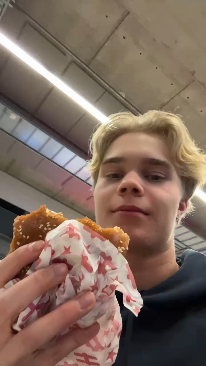 Lost burger