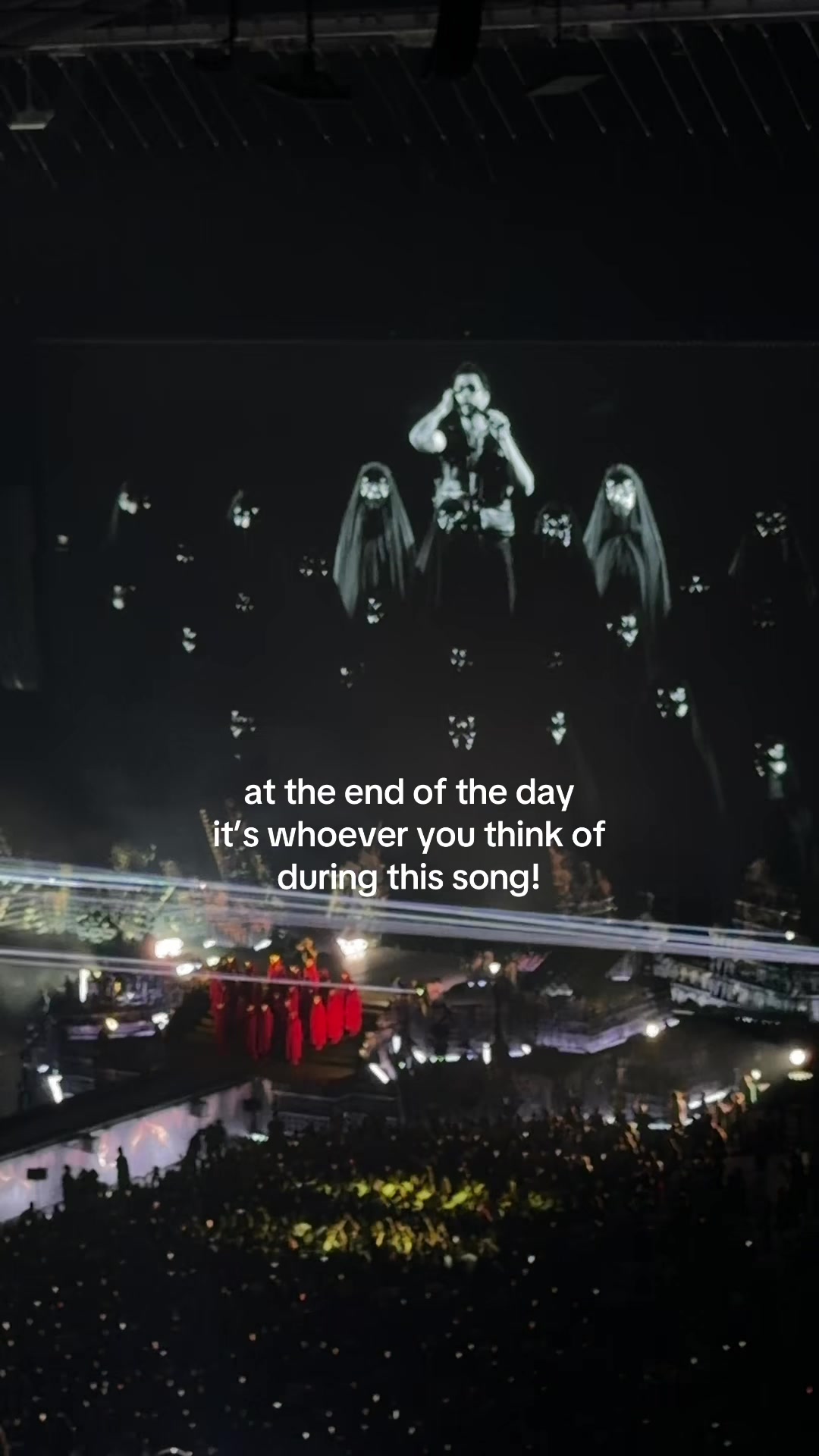 Just hold my heartbeat close to you. #theweekndconcert #afterhourstildawnstadiumtour #theabyss #xotwod