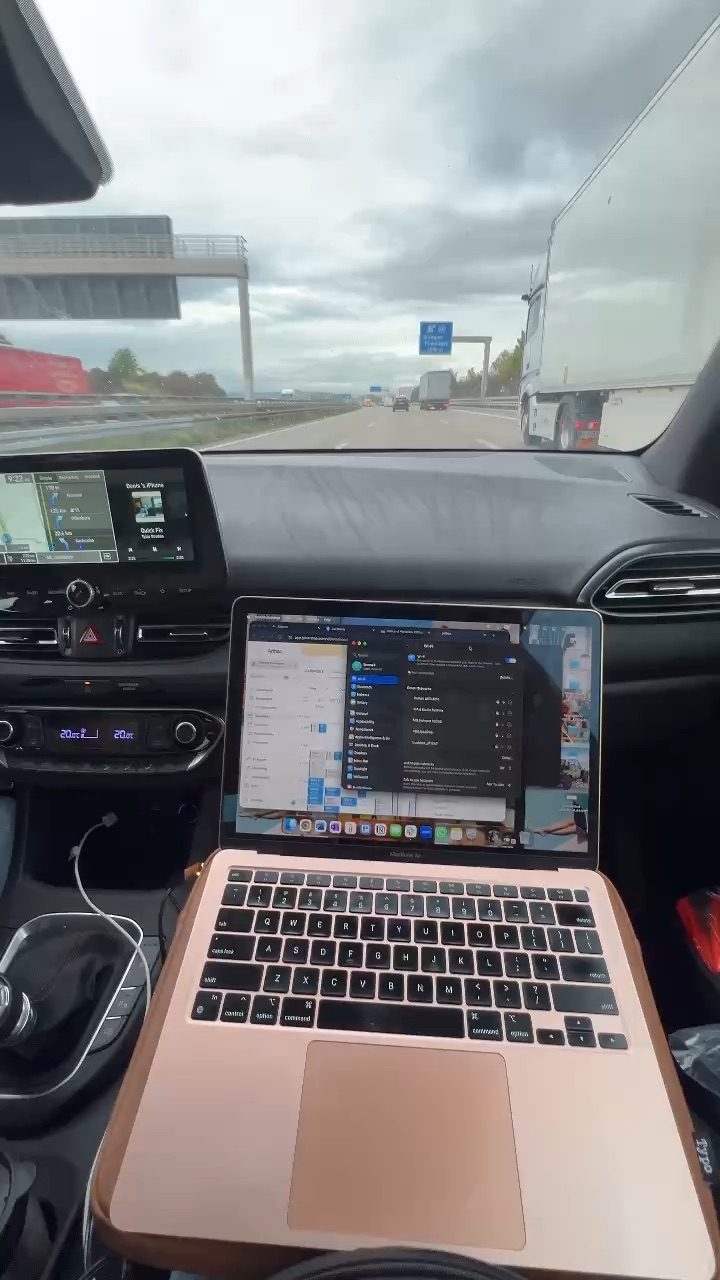 Laptop