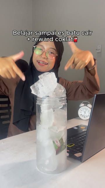 Belajar pake es lagi🤭 Gak bosen karena pake @pelajarin_ai Follow & komen “MAU” aku DM link webnya! Website: pelajari...