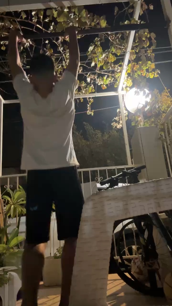 Pull ups