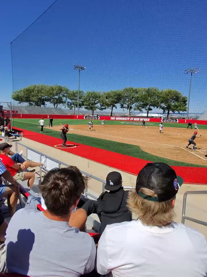 un poco de softball