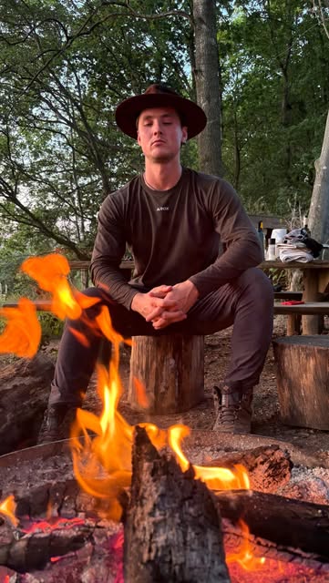Cooking dinner for Two in the wild - - - #cookinginthewild #cookingoutdoors #outdoors #dinnerfortwo #foodie