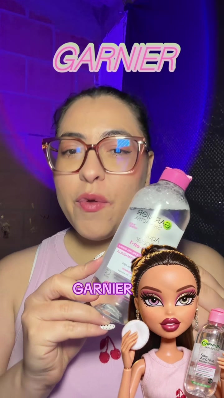 Garnier SkinActive Micellar Water is my absolute skincare essential! ✨ This all-in-one cleanser & makeup remover lift...
