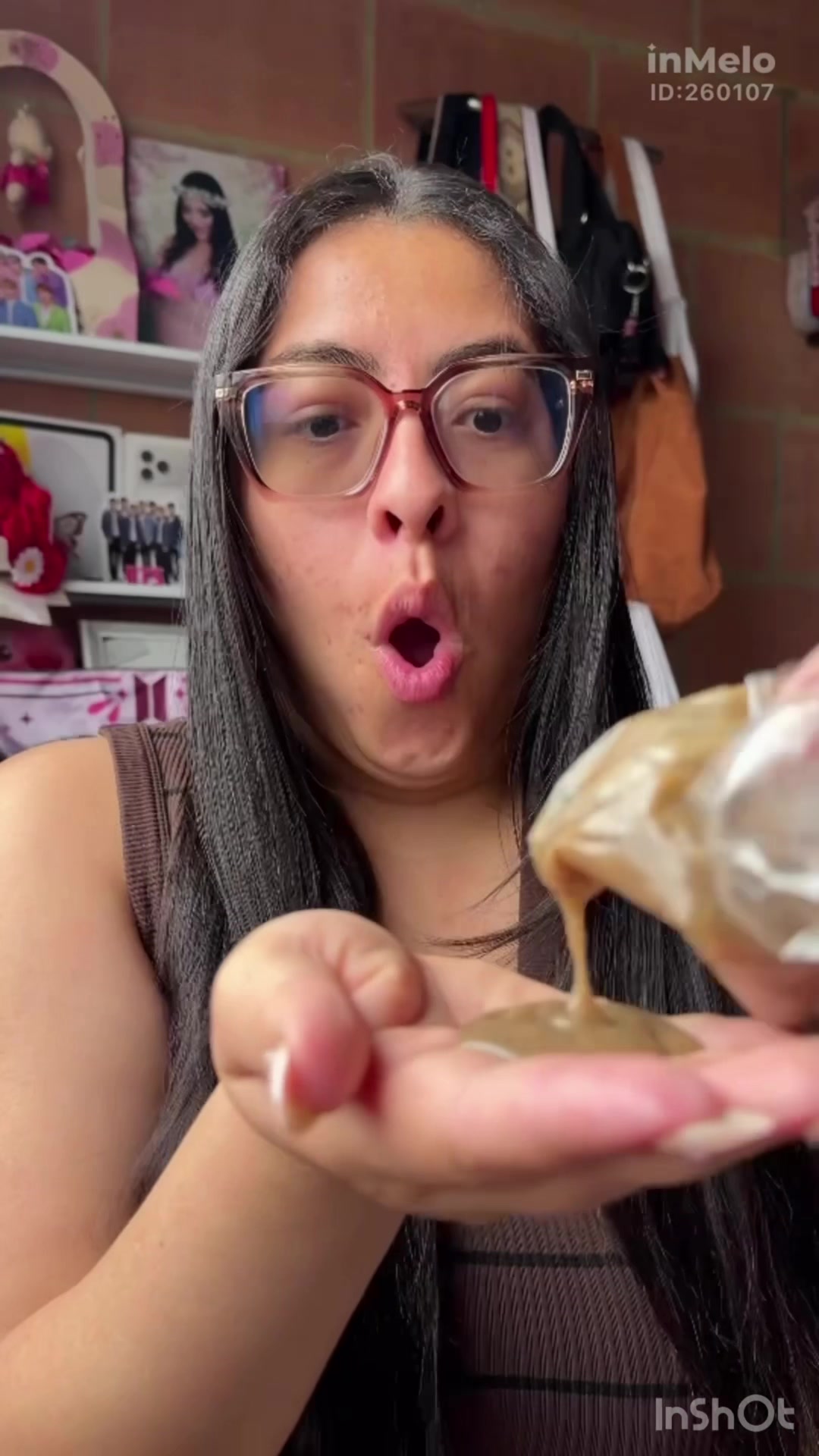 Ritual de amor propio para el pelo y el resultado habla por sí solo 🤍✨ Por cierto, ¿ustedes se la ponen con el cabel...