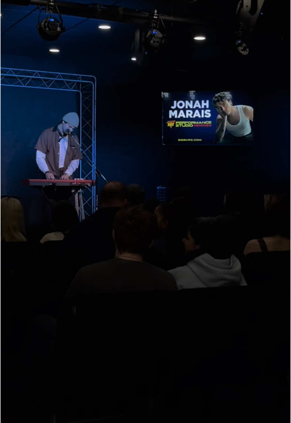 Jonah Marais performing 8 Letters in the KRZ Performance Studio 🎤@Jonah Marais . . #worklife #dayinthelife #creators...