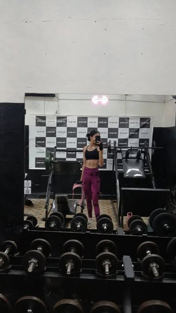 🏋🏻‍♀️❤️‍🩹Hace un año, mi vida era muy diferente. Pesaba 39 kg y atravesaba una etapa difícil .La ansiedad y los at...