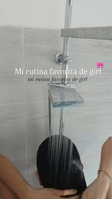 Mi rutina favorita de girl 🎀 cuidar mi cabello también es ciuidarme ✨️ #instagram #girls #hairroutine #selfcaregirls...
