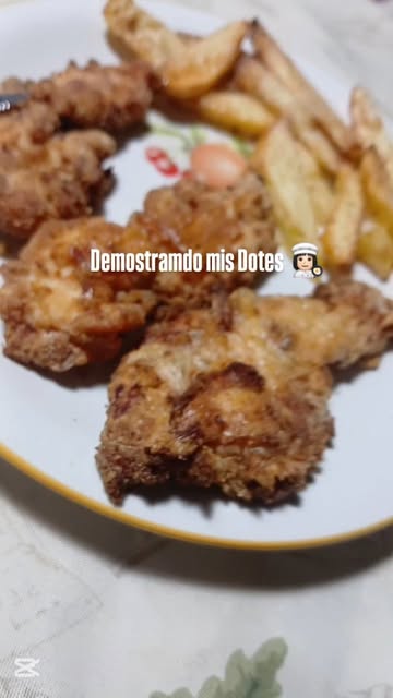 Una idea rápida y muy rica para resolver cualquier comida o cena. Queda doradita por fuera y muy tierna por dentro !!...