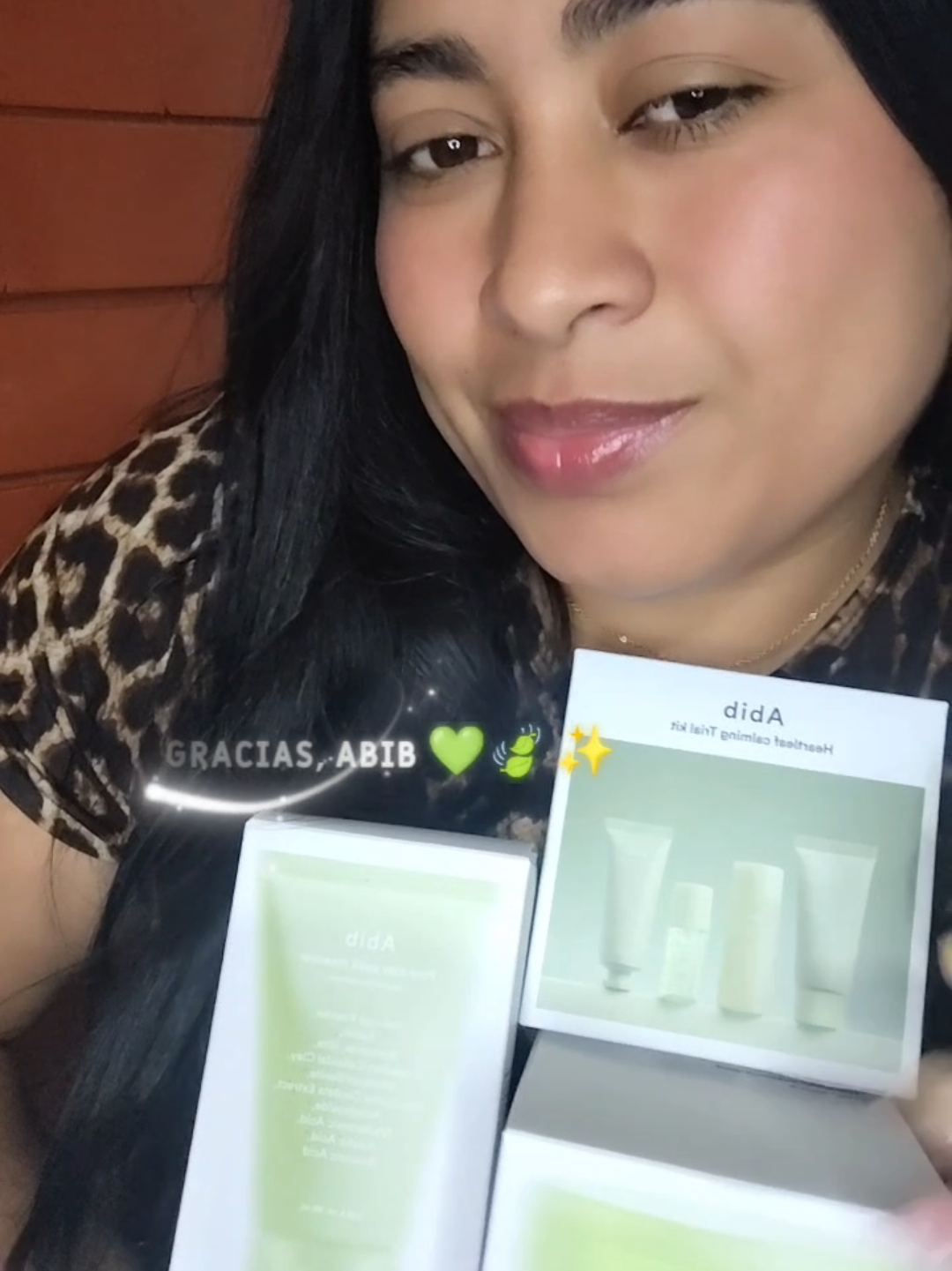 Oficialmente, mi primera colaboración con Abib 💚✨ Ya estoy lista para empezar a probarlos y contarles qué tal me va...