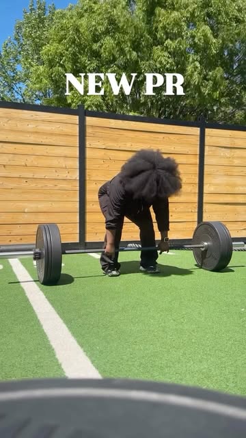 I Was Built For This PRESSURE 💪🏾 175lbs #newpr #powerlifting #beginner #gymmom