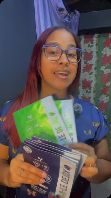 🌿🍵 ¡Conoce V-TEDETOX de VitalHealth! 💚 Una infusión con ingredientes como manzanilla, jengibre y nopal para acompa...