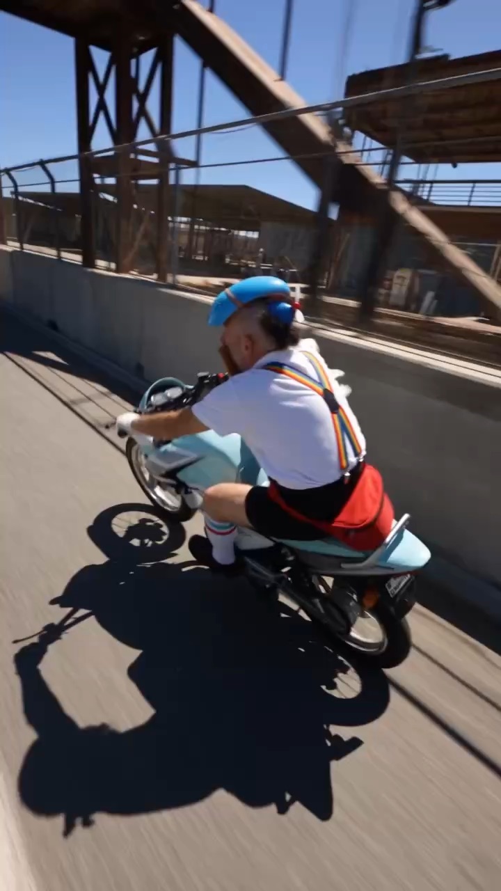 br 100%