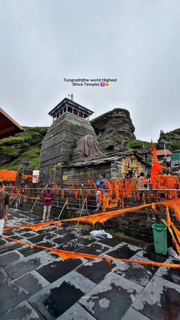 Mom, I will go there someday🕉️🥹 . . . . . . #trendingreels #viral #explorepage #tungnath #instagram