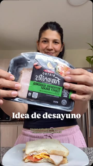 ¿No sabes que hacer de desayuno ? aqui te dejo un desayuno rápido y delicioso que lo puedes hacer en minutos. Prepára...