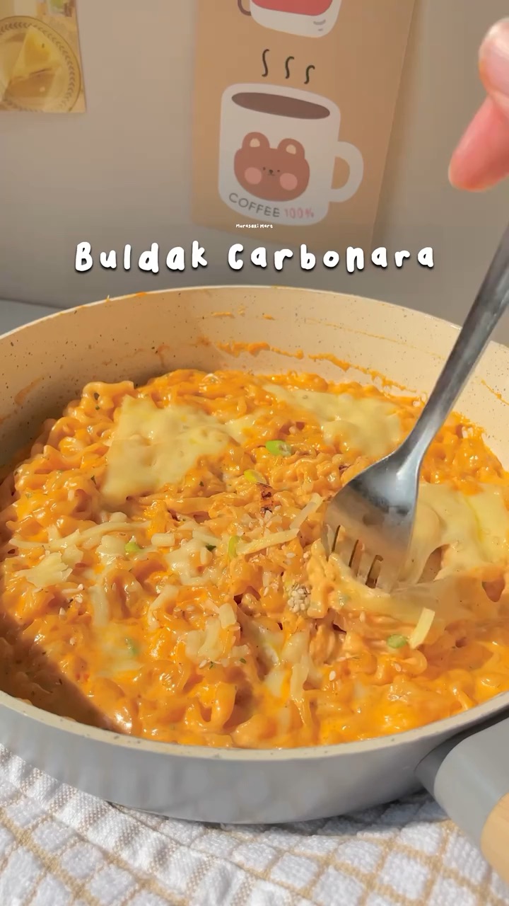 Buldak making.