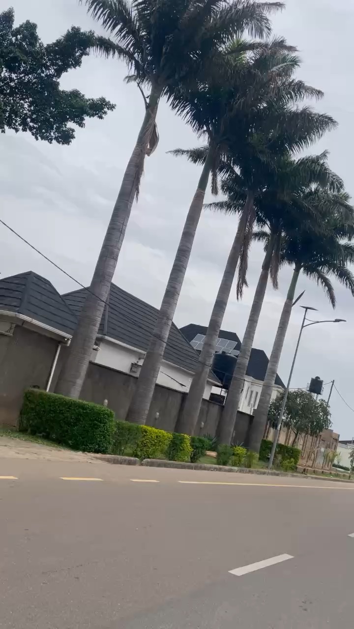 Landscape motion