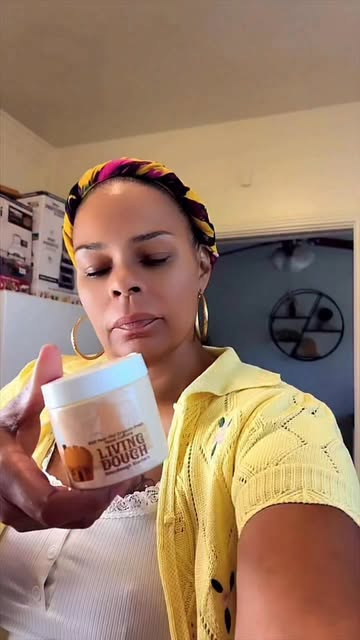 So… I’m officially a new mom 😭🍞 This sourdough starter just came to life, and now I gotta feed it, watch it, take c...