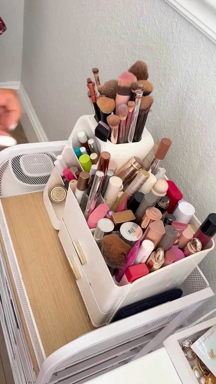 Lip Stain Try-On