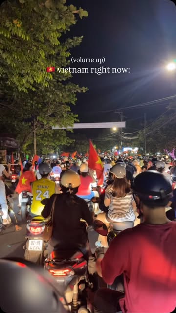 Vietnam just went crazy after becoming ASEAN Champions!!! Vietnam vs Thailand 2026 What a great time to be in Hoi An...