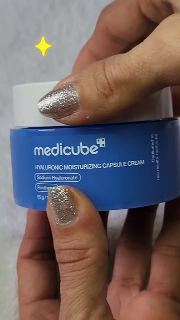 Una textura que dan ganas de probar con solo verla ✨ Esta crema de Medicube contiene pantenol y ácido hialurónico, pe...