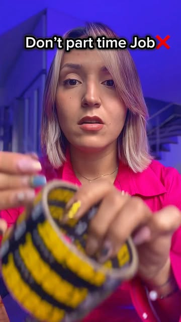 small businnes oweners don’t have time to film content themselves, so open art send creators like me instead #openart