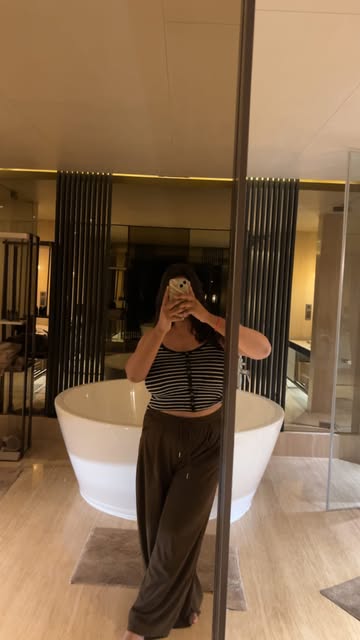 Bon voyage 🥂 ✈️ #delhincr #hotelsandresorts #travel #luxury #girls