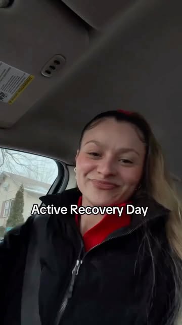 Peep scrunchy #reel #workout #explore #gymshark66 #learning