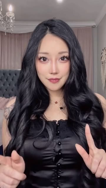 First makeup transition reel 🫣 #makeuptrend #메이크업 #makeupreels #makeuptransformation