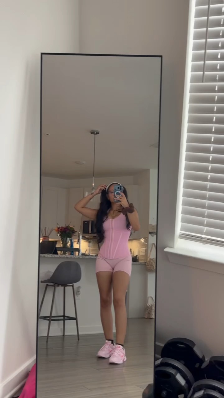 Waist trainer