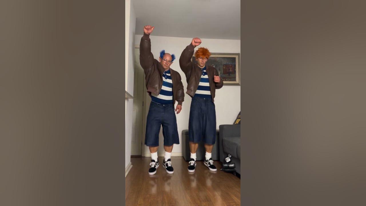 🕺 Bruno Azulón y Zanahorio, el dúo que llegó a romper la sala 💙🧡 Azul vs. naranja, el mismo outfit y el mismo bail...