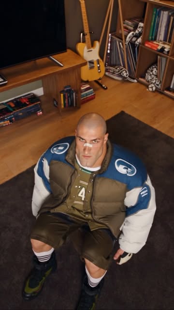 Conoce a Kick Rayo 🏍️⚡ #short #reel #viralreeĺs #humor . ¿Quieren más vídeos como estos?