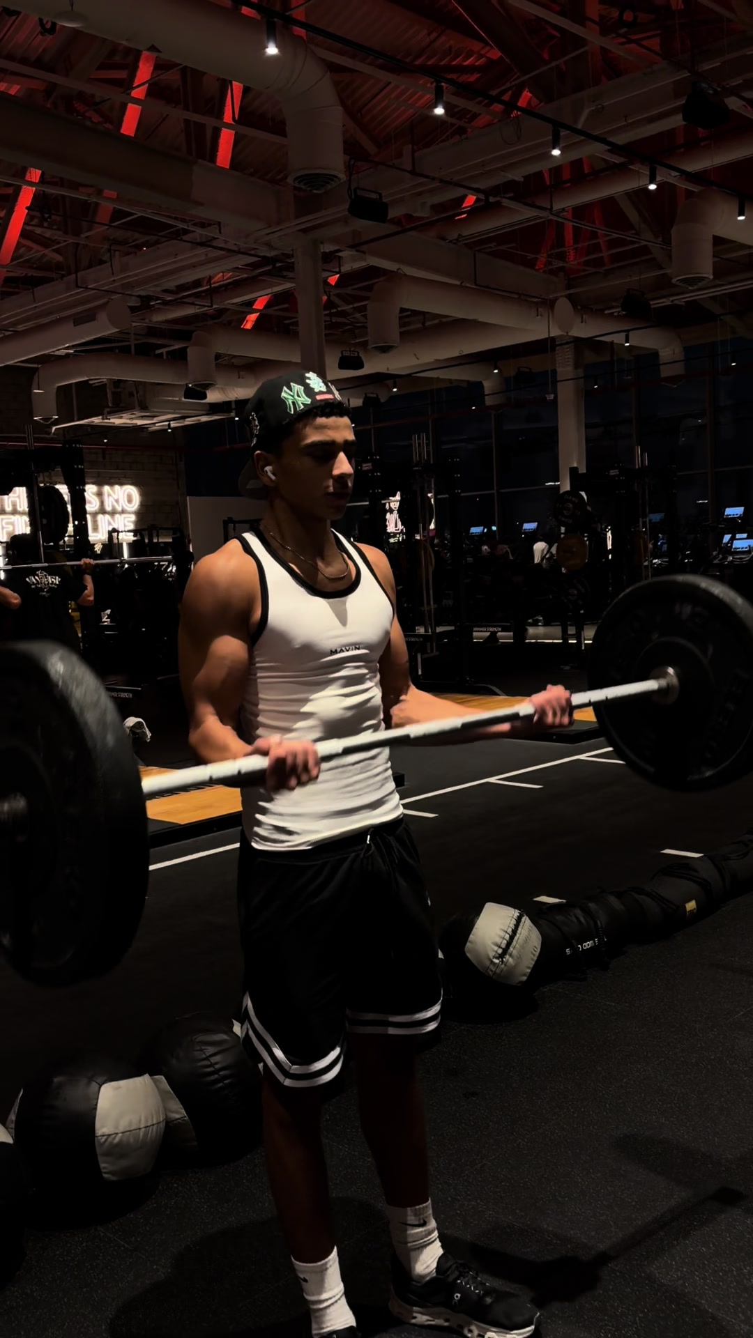 Deload #fyp #dxb #viral #gym #back