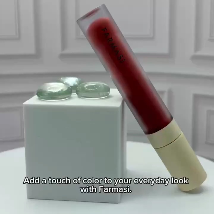 Farmasi Lip Gloss | Beauty UGC