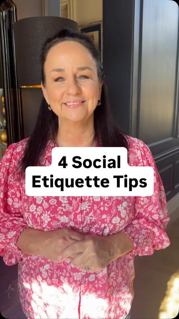 4 social etiquette tips you need to know! #etiquette #socialetiquette #etiquettetips #manners