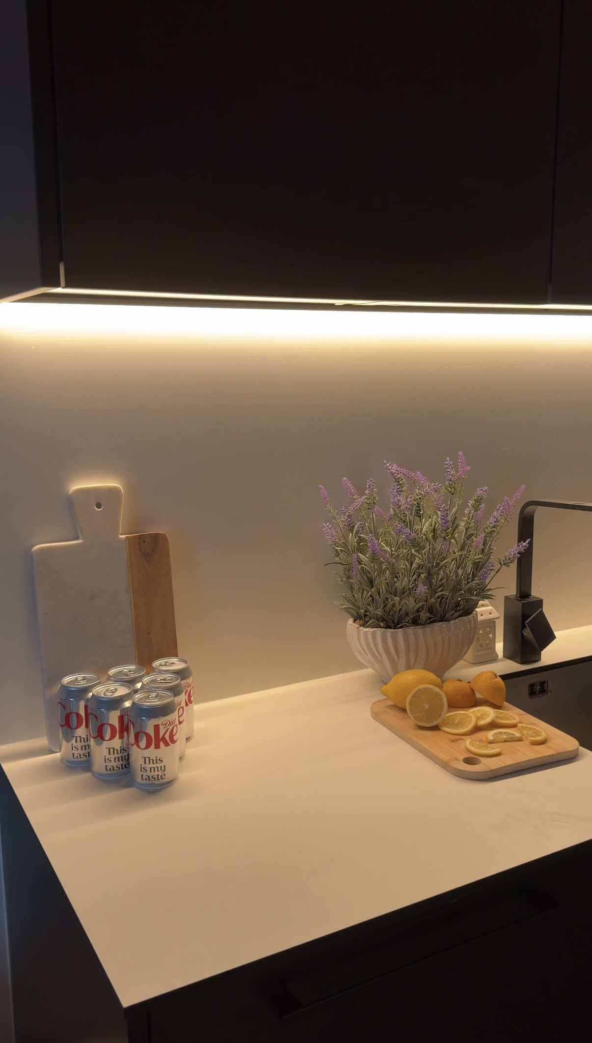 There’s always time for a fun drink with @Coca-Cola 🥤 📩 Brands, let’s work together — email me at migueldoescontent...