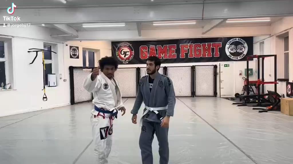Mostrando uma técnica