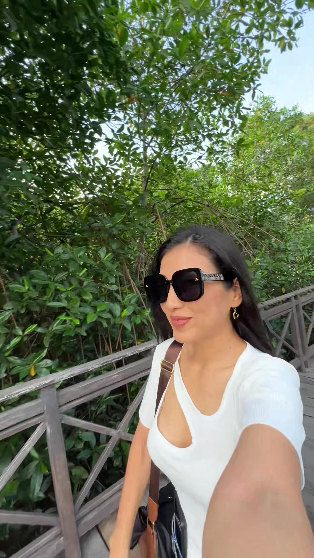 Quién dijo que tienes que elegir entre naturaleza o diversión?🌿🛥️ En un mismo lugar vives una doble aventura☺️ expl...