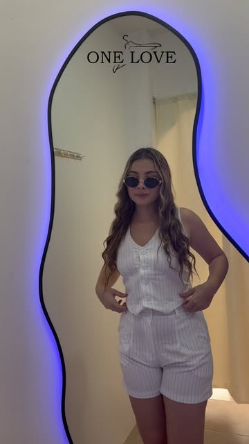 Un outfit en tendencia lo traemos para ti 💁🏼‍♀️ Demuestra tu glamour y siéntete segura de ti siempre💕 Tu nueva tie...