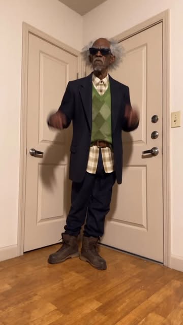 Y’all out here doing that Jamaican jump around in the hallway - let me show y’all how a REAL old nigga do it. Knees s...