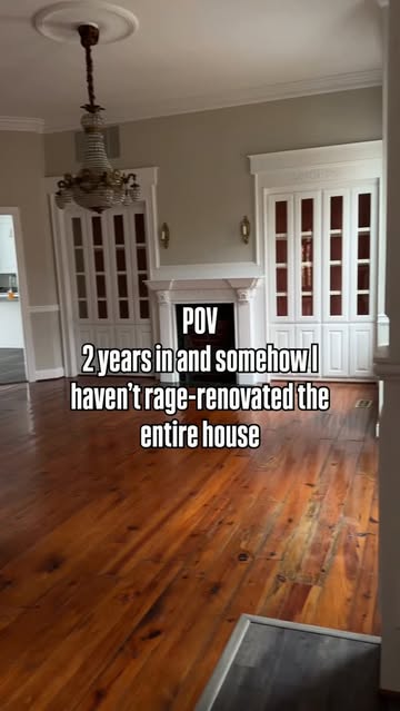 2 years after moving in and you know what we’ve changed here? A dining table An entryway table Some plants 🌿 Apparen...