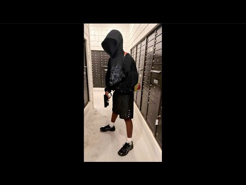 Fullychop x Vonoff1700 Type Beat - “Shoot 3s” #vonofftypebeat #vonoff1700typebeat #vonoff1700sampletypebeat FREE FOR...